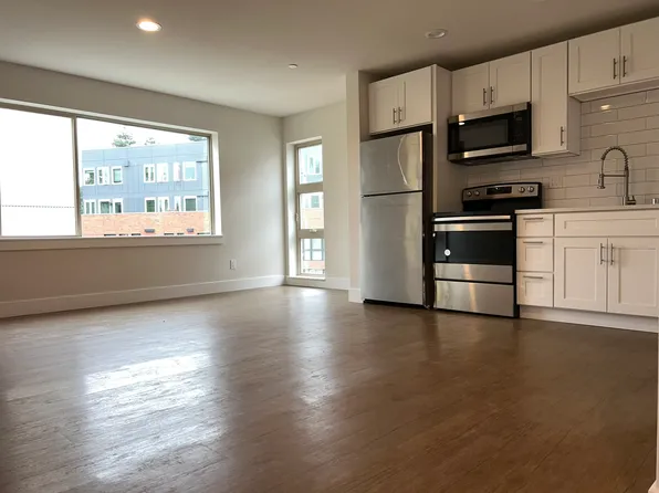 1617 Southlane Apartments