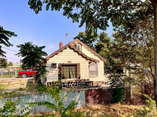 101 S Fair Ave, Yakima, WA 98901