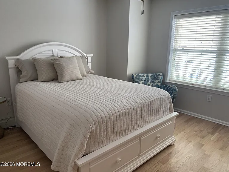 21 Jersey City Ave — Photo 16