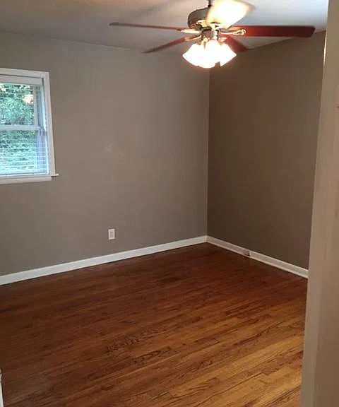 2208 Beech Valley Dr SE — Photo 8
