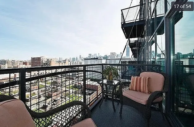 1224 W Van Buren St #713 — Photo 11