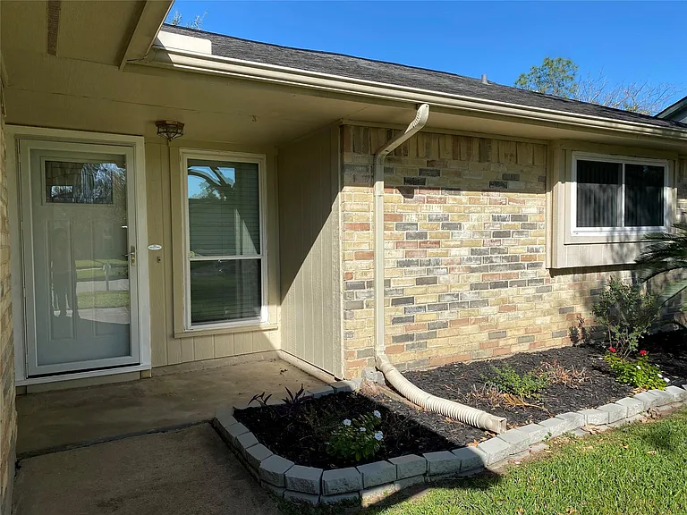 22810 Archibald Blair Ln — Photo 3