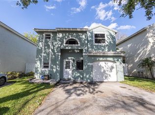 9871 NW 2nd Ct, Plantation, FL 33324