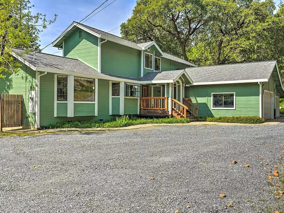 3095 Braden Rd