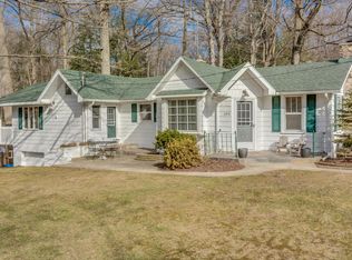 105 Hillside Dr, Sawyer, MI 49125