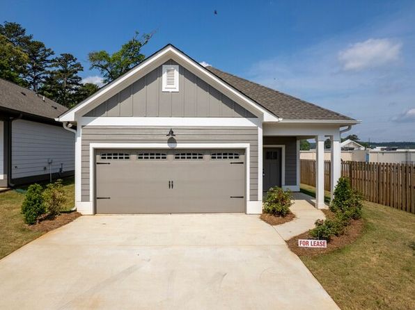 2005 Weaver Way