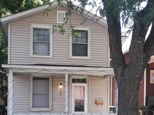 326 N Dubuque St, Iowa City, IA 52245