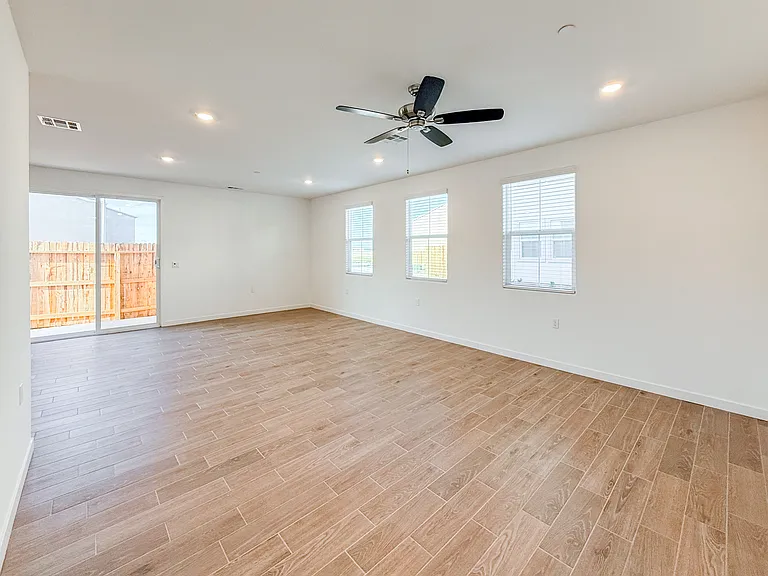 12525 Camino Glorieta — Photo 10