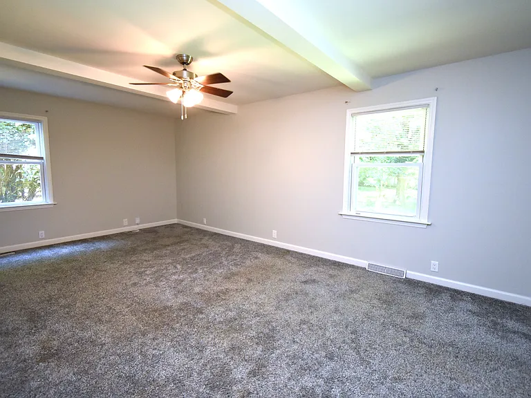 1800 Kirkwood Dr — Photo 25
