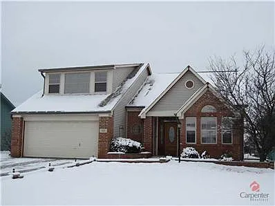 654 Red Oak Way photo 1