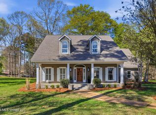 605 Arbor Ct, Madison, MS 39110