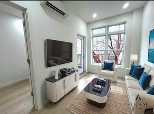 135 W 126th St #3R, New York, NY 10027