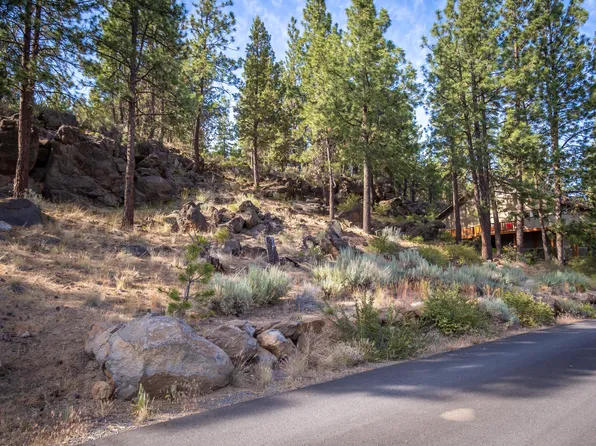 19520 Century Dr, Bend, OR 97702