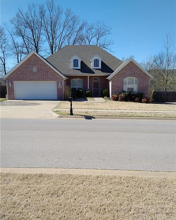 1st image of 1095 S River Meadows Dr