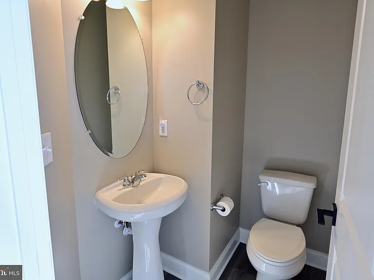 19504 Safflower Way — Photo 22