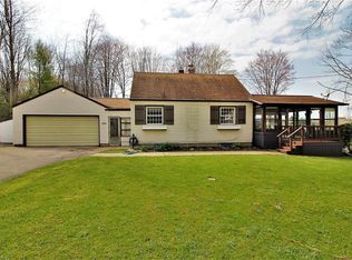 5153 Sunnybrook Rd, Kent, OH 44240