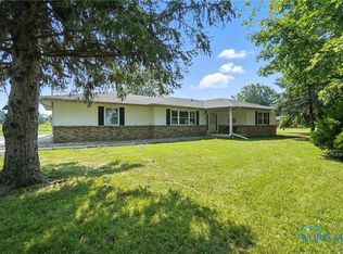 18552 Tontogany Creek Rd, Bowling Green, OH