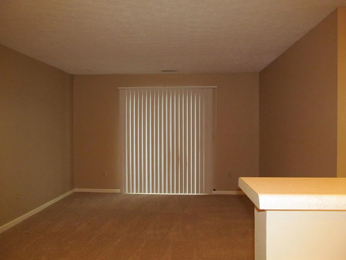 1 bed, 702 sqft, $1,075 — Photo 3