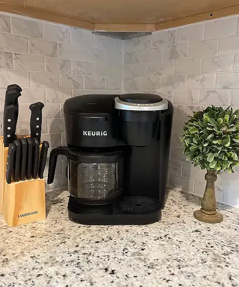 Coffee Machine with pods included