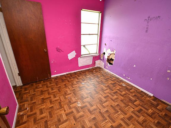 5th image of 1529 Madrid Dr