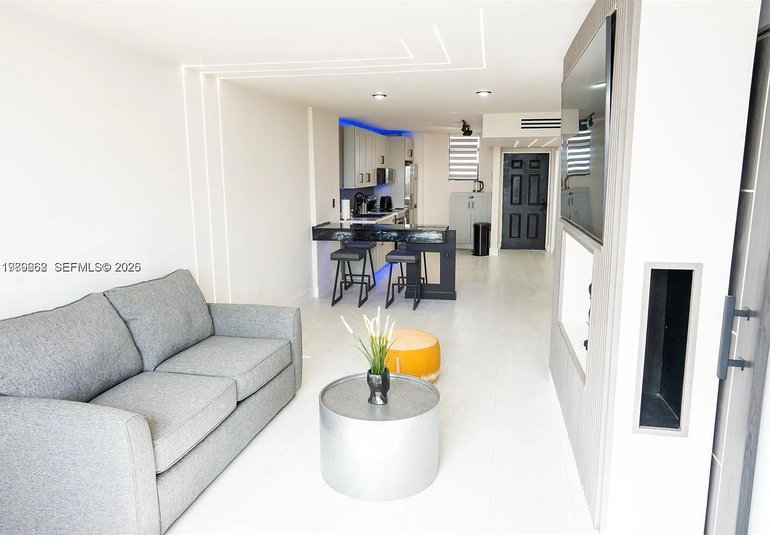 Island Shores Condo — Photo 2