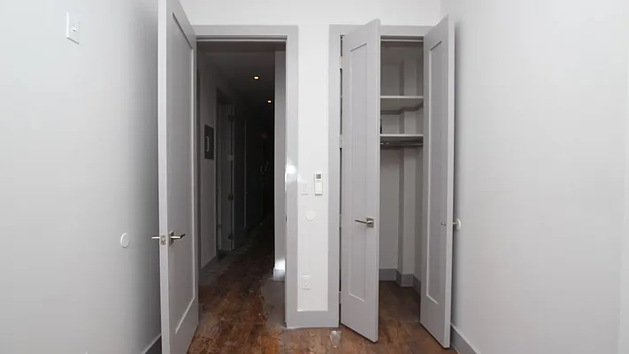 Rented by Nooklyn NYC LLC | media 53