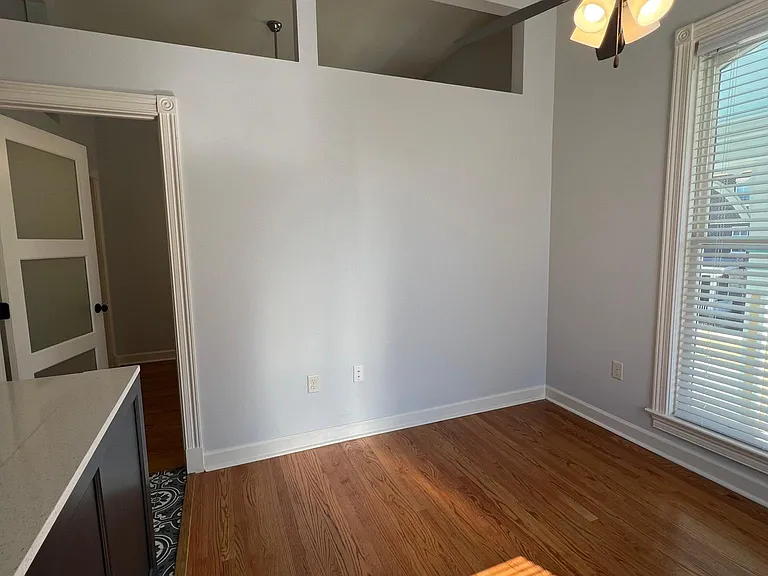904 Scott St #1 — Photo 6