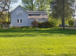 8995 Ellis Rd, Ravenna, MI 49451