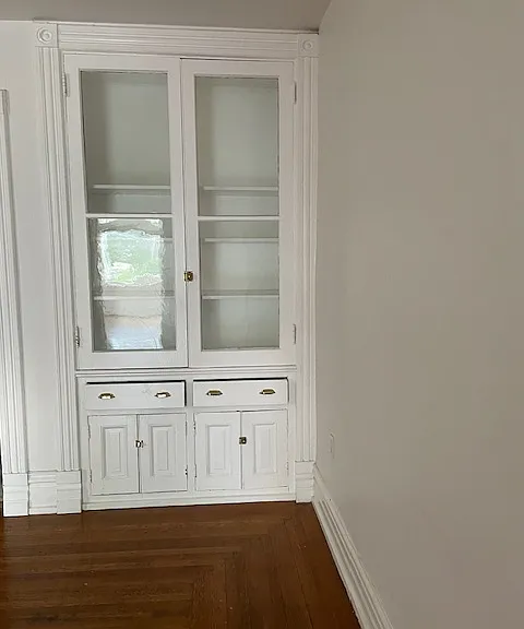 410 E End Ave #1 — Photo 3