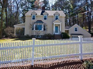 12 York St, Lexington, MA 02420