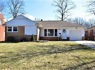 1179 Blanchester Rd, Lyndhurst, OH 44124