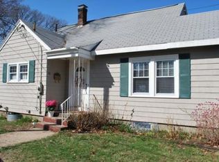 45 Glenwood Rd, Lynn, MA 01904