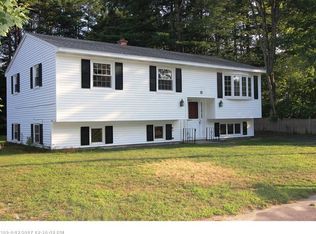 6 Pine View Rd, Westbrook, ME 04092