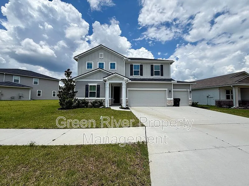 4 bed, 3.0 bath, 2389 sqft, $2,950 — Photo 2