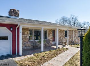 1375 Curtin St, State College, PA 16803