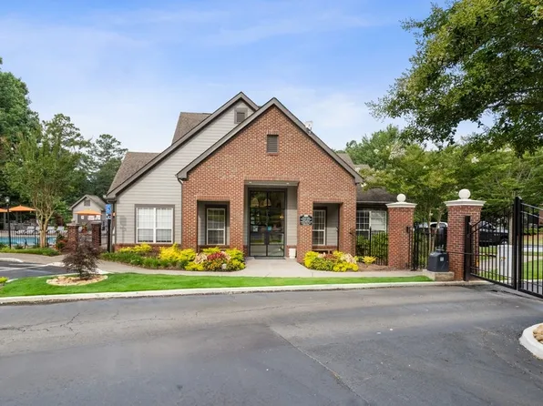 The Hartley at Sweetwater Creek