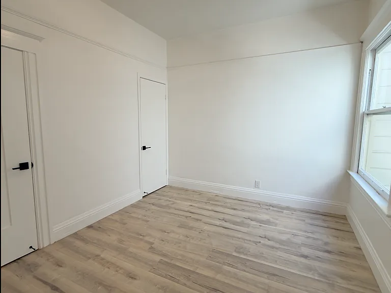 1338-1340 Hyde St #1 — Photo 8
