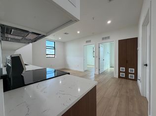 1037 NW 2nd St #7, Miami, FL 33128