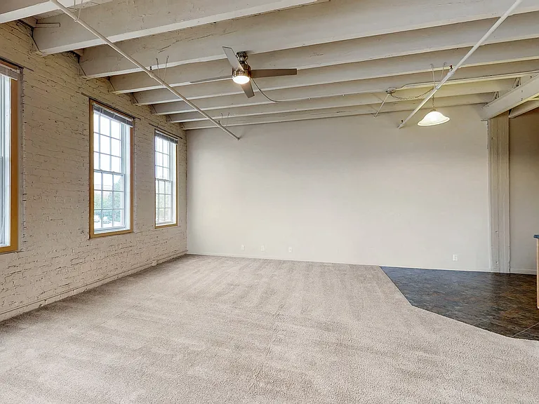 L15 Lofts — Photo 55