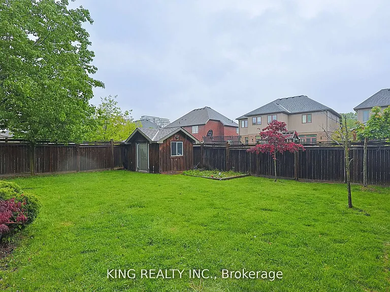 1223 Coronation Dr — Photo 47