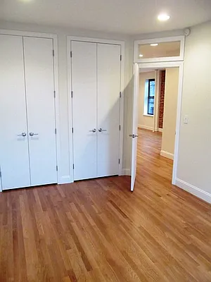 Rented by PMG Real Estate  | media 30