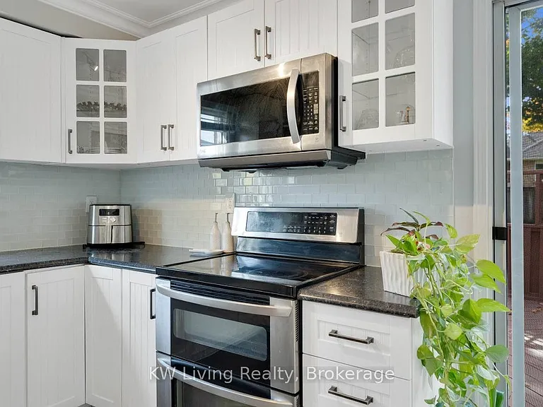 6 Balliston Rd #6 — Photo 7