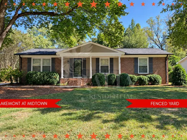 4800 Sweetbriar Dr, Raleigh, NC 27609