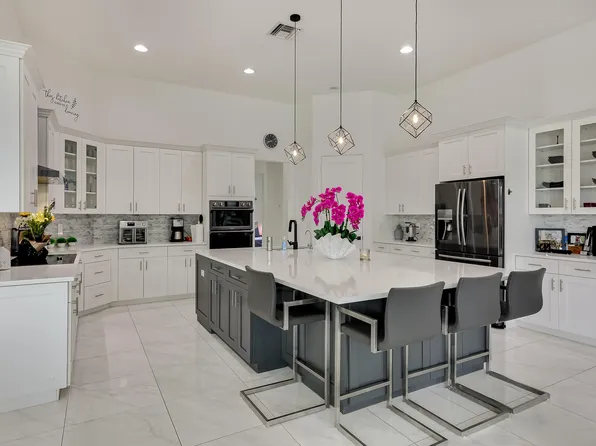 142 Brynhurst Court, West Palm Beach, FL 33413