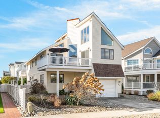 58 15th St E, Avalon, NJ 08202