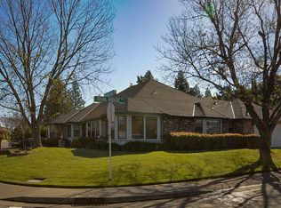 1101 Kensington Dr, Roseville, CA 95661