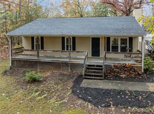 2112 Mountain View Rd, Powhatan, VA 23139