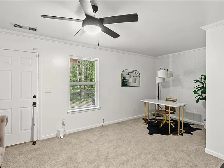 6720 Stoneleigh Way #9 — Photo 5