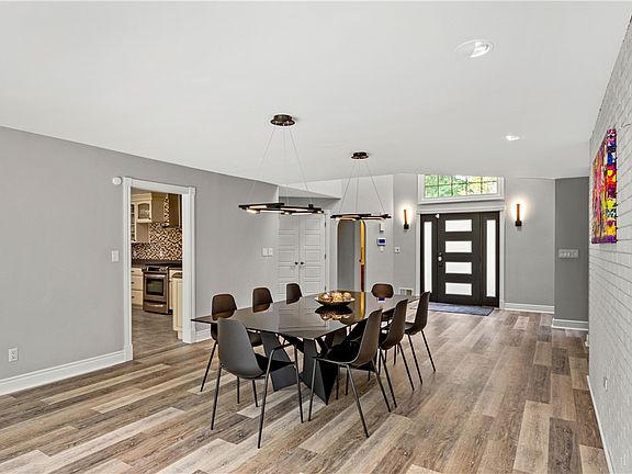 5th image of 2114 Blairmont Dr