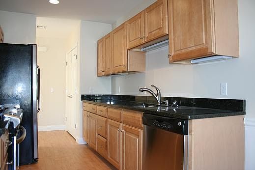 4th image of 70 Turner St Unit 4D